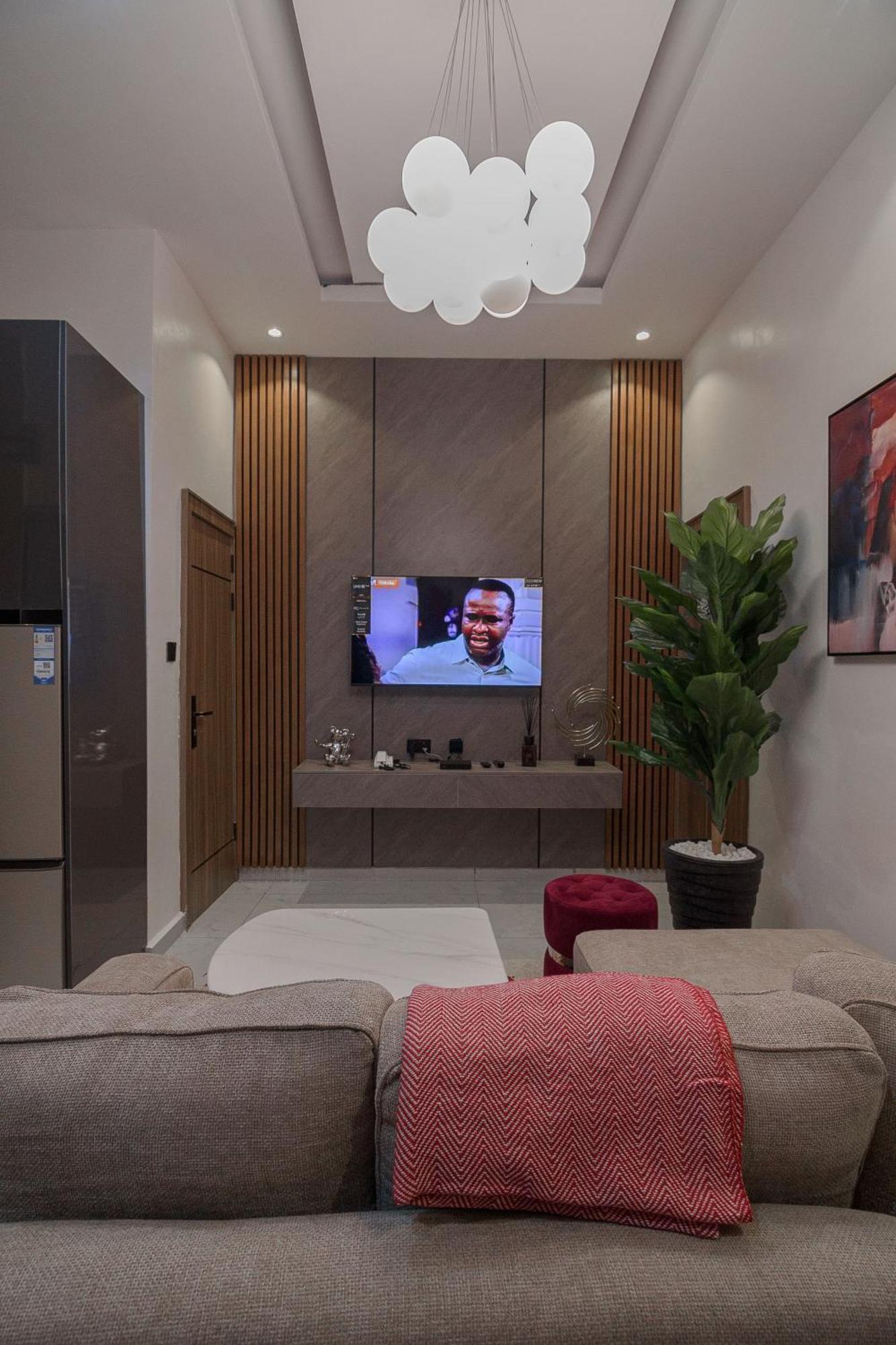 One90 Apartment Lagos Room photo